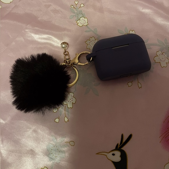 Apple Airpods Pro Wireless Bluetooth with MagSafe Charging Case - Picture 6 of 6